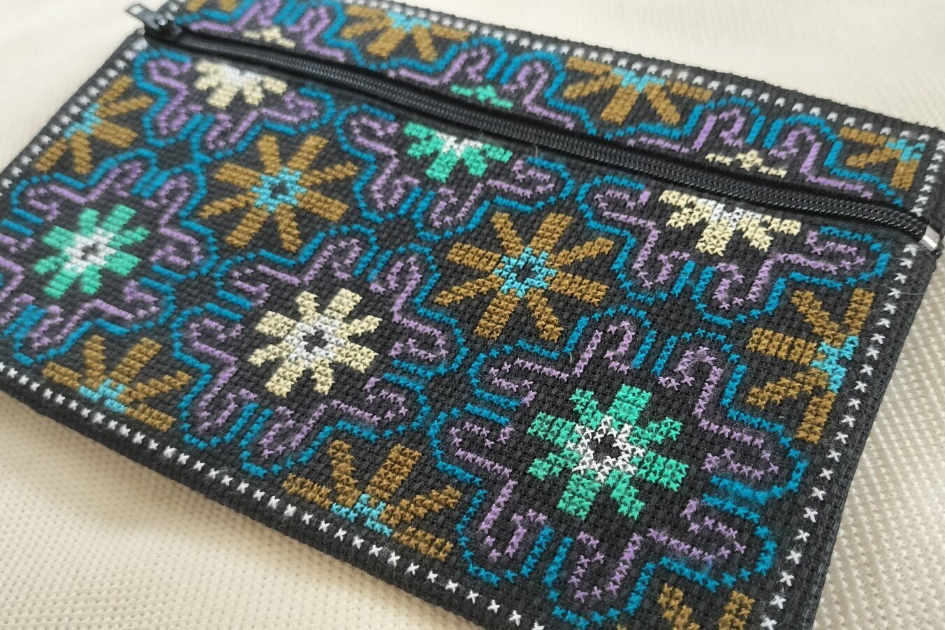 画像1: ポケットつきポーチ